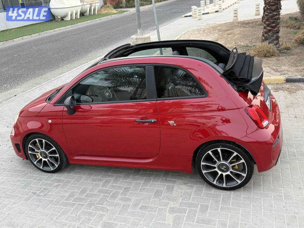 فيات ابارث 695 كشف موديل 2023 ماشي 13000 تحت الكفاله3