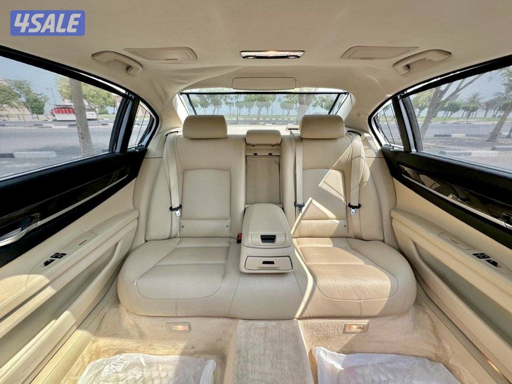 ـ الموديل:2011- -العداد:233 - BMW Li73011