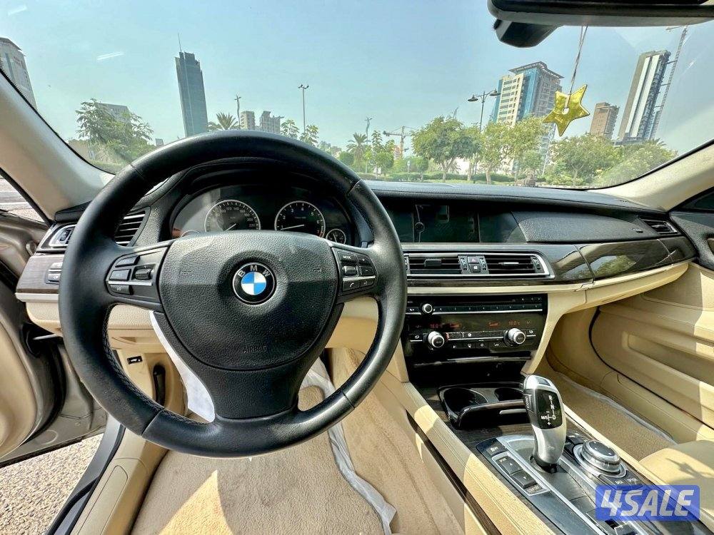 ـ الموديل:2011- -العداد:233 - BMW Li73015