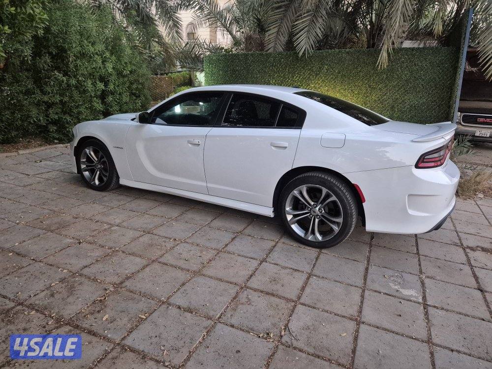 دووج تشارجر  / 2020 / RT4