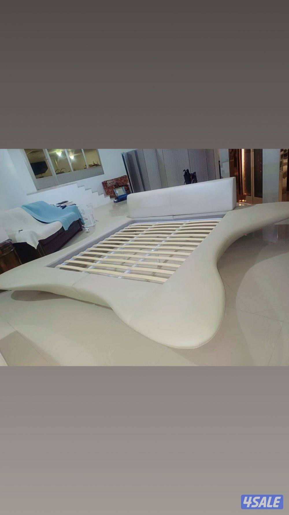 سرير من (ميداس) نظيف نظيف1
