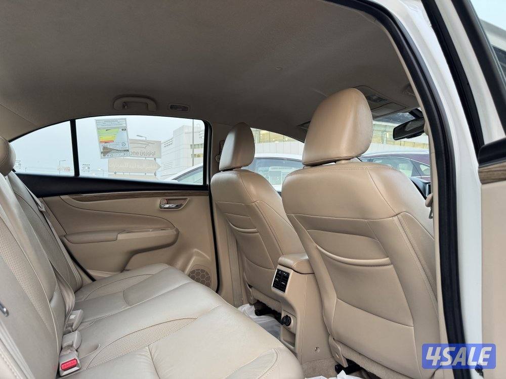 سوزوكى سياز ___20195