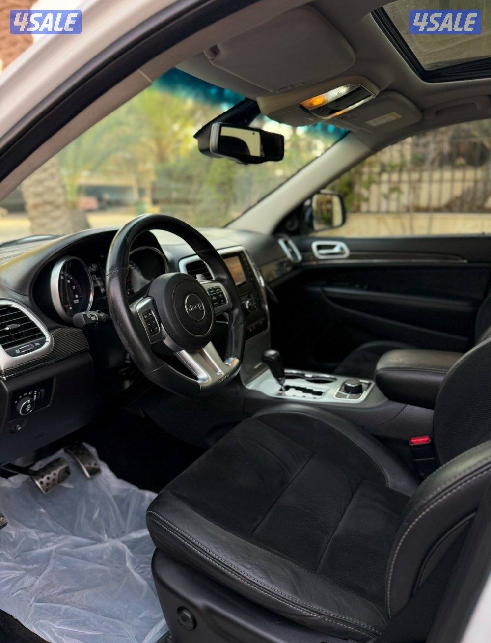 للبيع جراند شيروكي SRT8 موديل 2013 صبغ وكاله بالكامل5