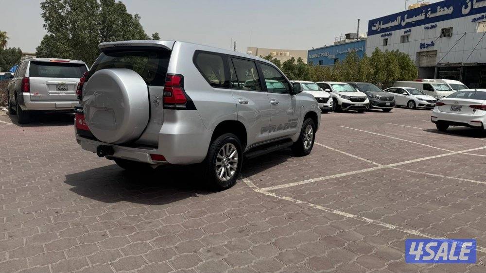 تويوتا برادو 6 سلندر VX موديل 2021 صبغ الوكالة3