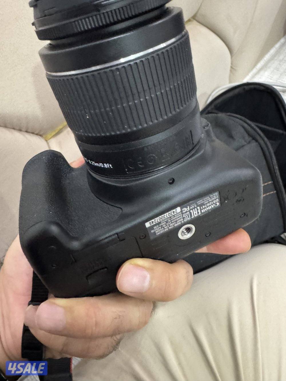 كاميرا canon EOS 2000D +عدسة 18-55 mm مع شنطة و ستاند14