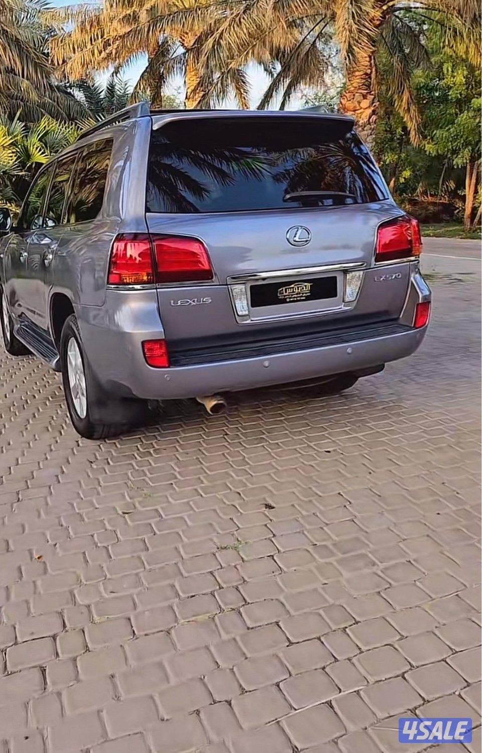 جيب لكزس٢٠١١9