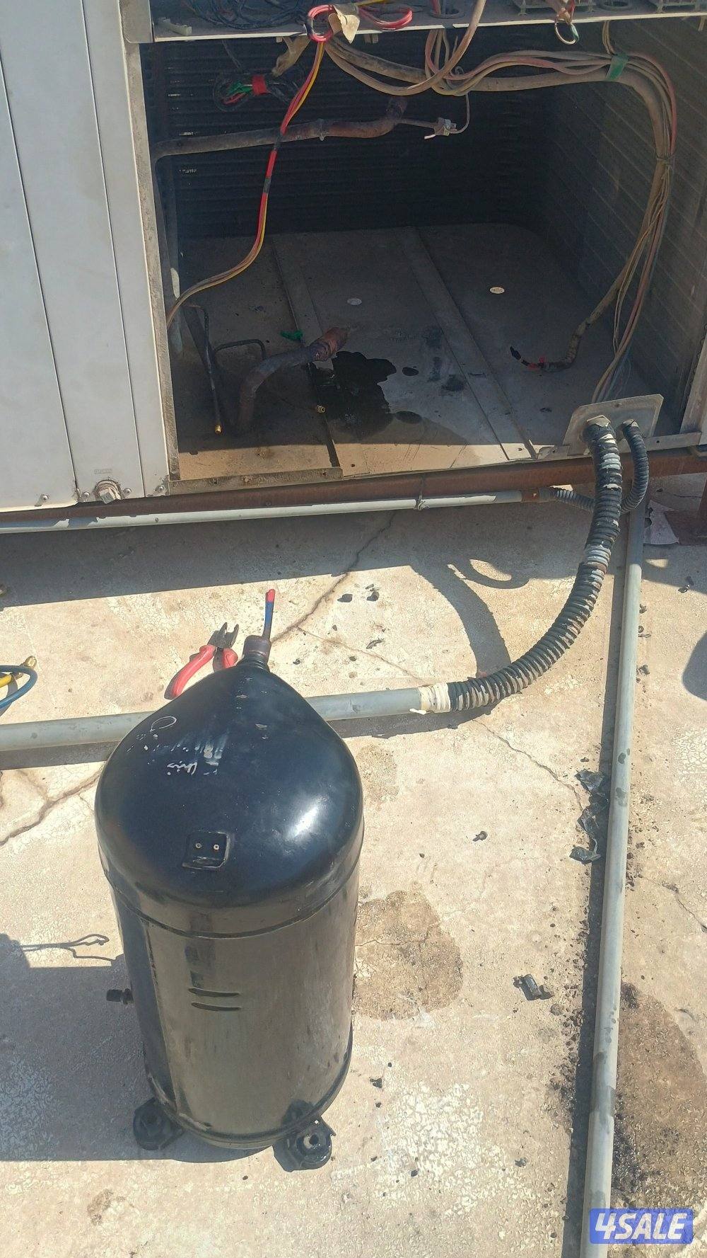 فنى تكييف مركزي ووحدات فك ونقل وتركيب وصيانةوتمديدالنحاس للوحدات و الم1