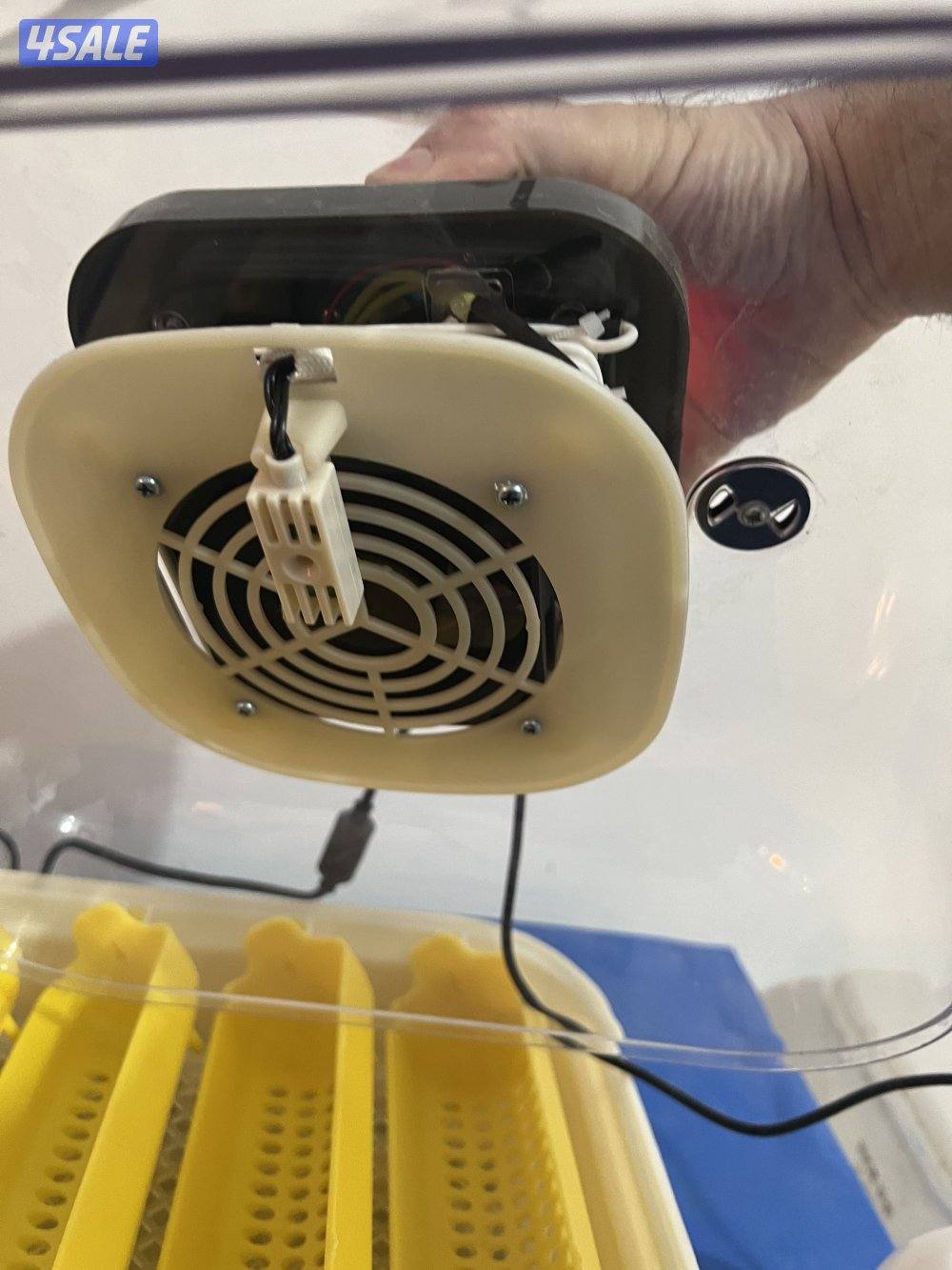 فقاسات الرابطة العالمية احجام صغيره وجودة في الانتاج2