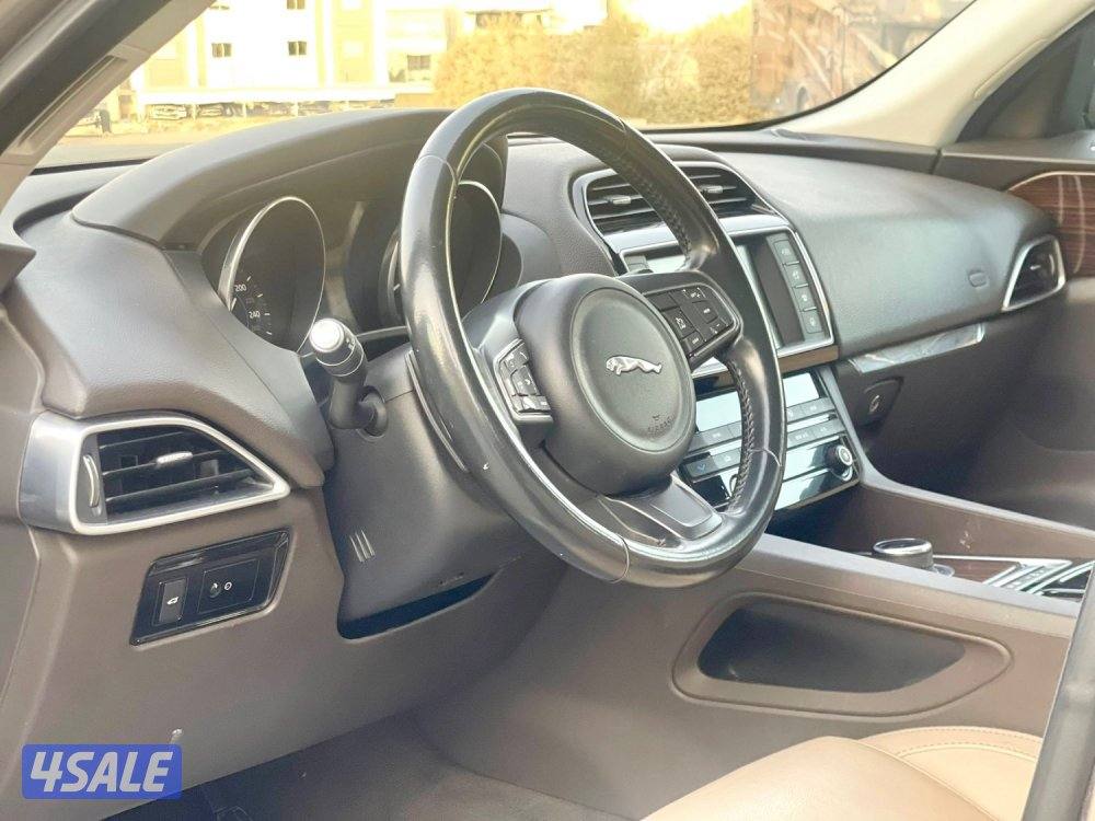 موديل 2017 بحالة ممتازه تأن + بانوراما6