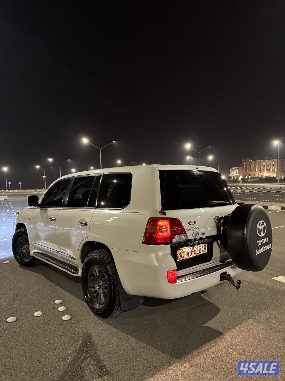 لاند كروزر8