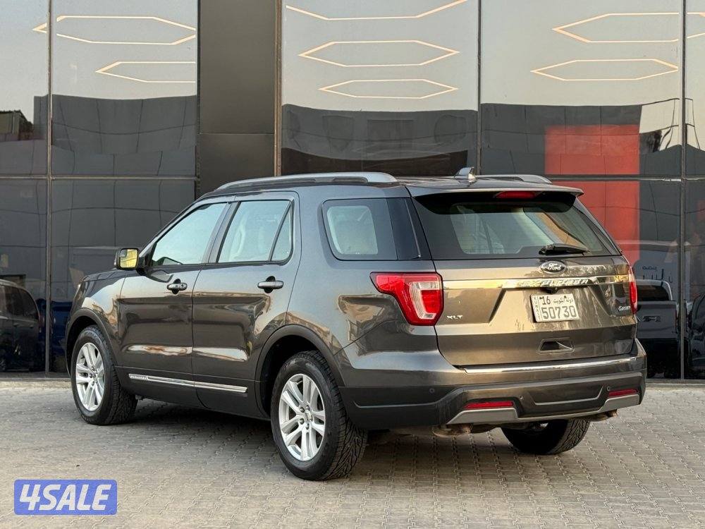 FORD EXPLORER XLT _2018 صبغ الوكالة4