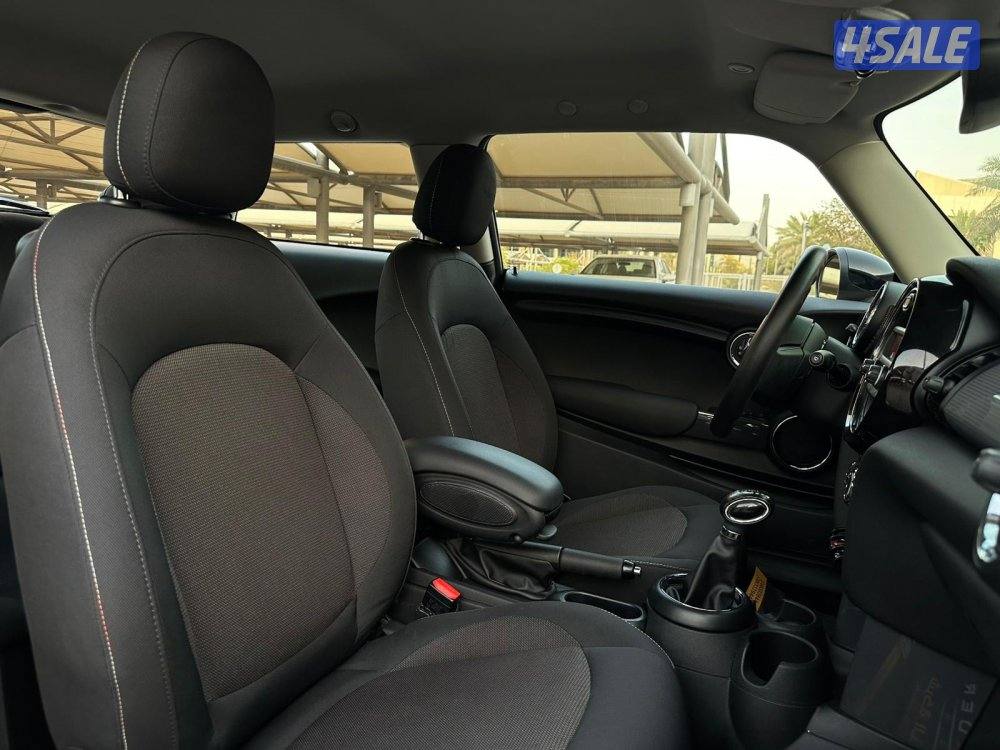 للبيع MINI COOPER موديل 2016 وارد الغانم8