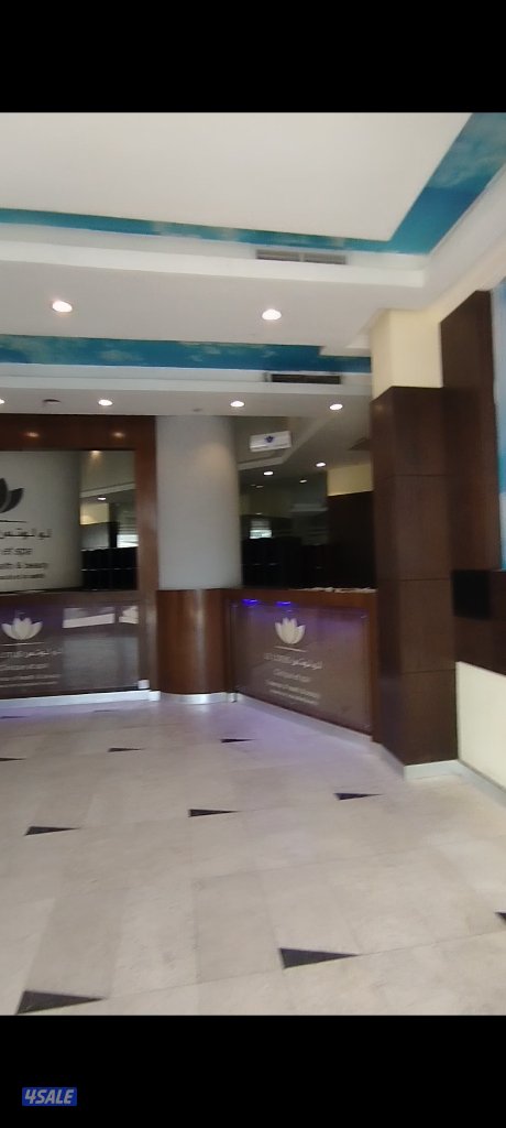 للايجار 3 ادوار تجاري بالسالمية على الدائري الخامس1