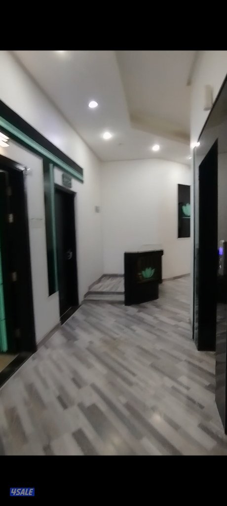 للايجار 3 ادوار تجاري بالسالمية على الدائري الخامس14