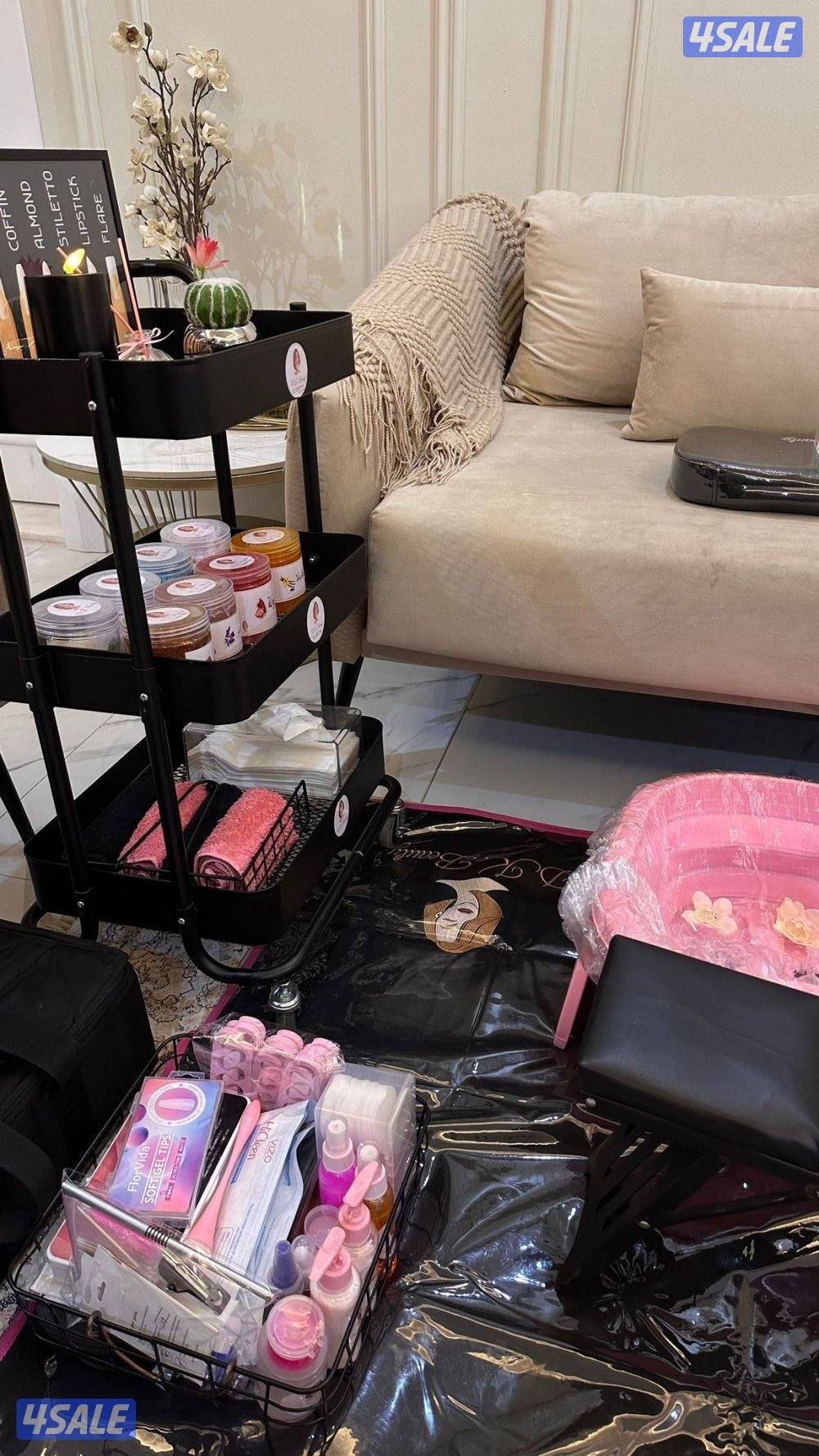 للبيع اغراض هوم سيرفس مجهز بالكامل3