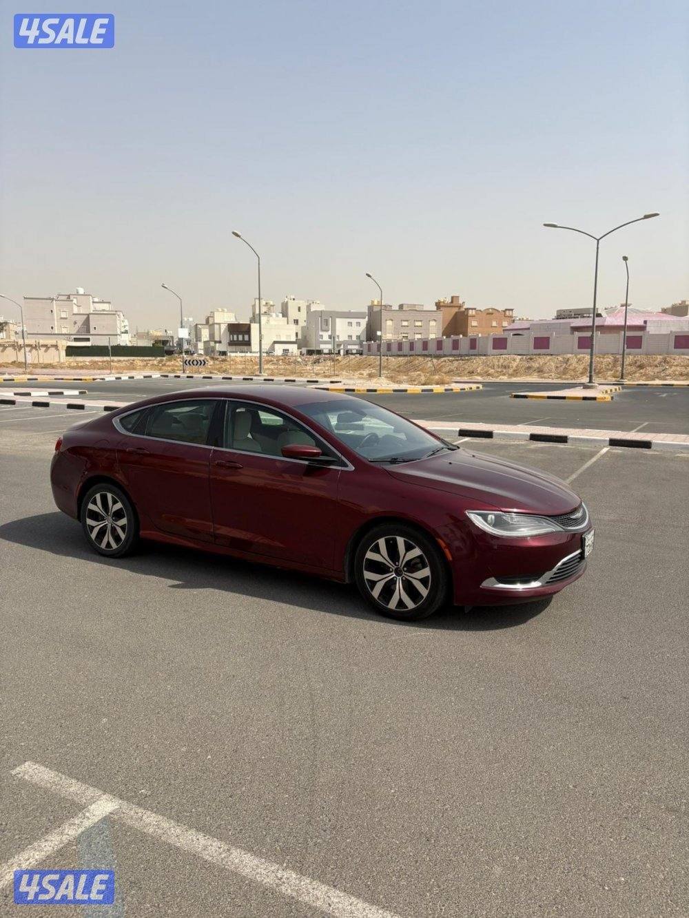 للبيع كرايزلر ٢٠١٦ ماشي ١١٢ الف موتر نظيف اربعة سلندر كامل الموصفات1