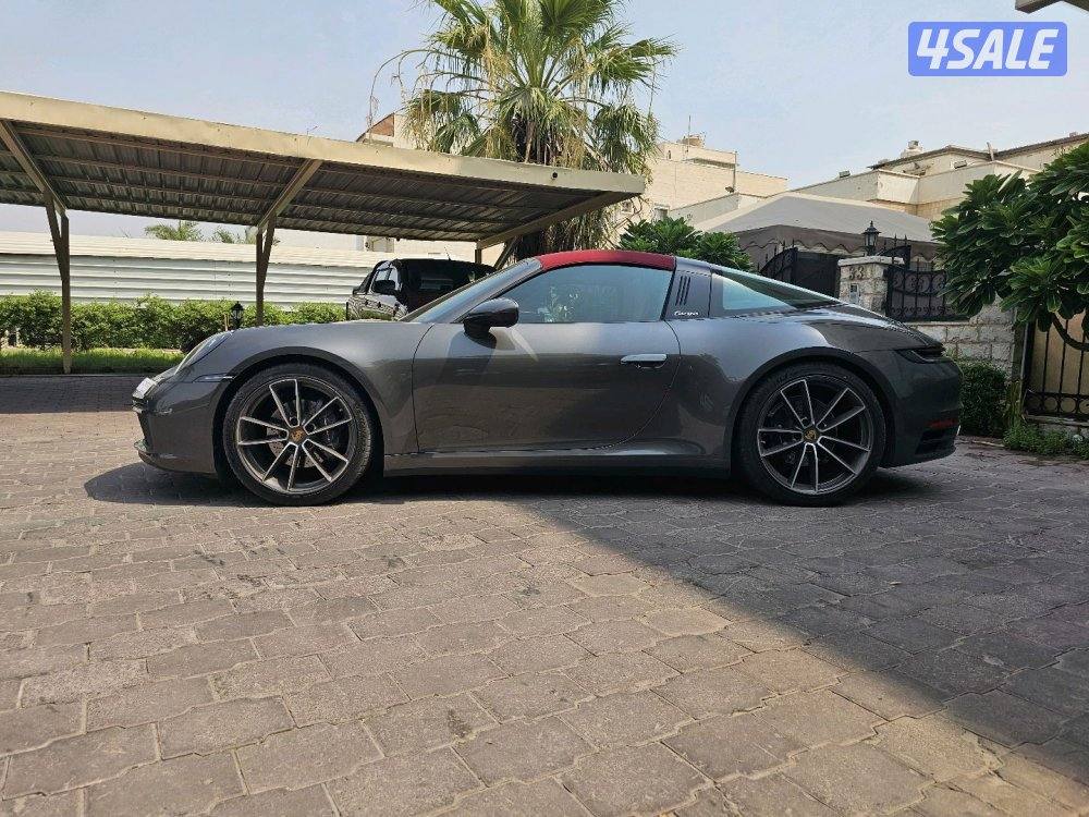 Porsche 911 Targa 41