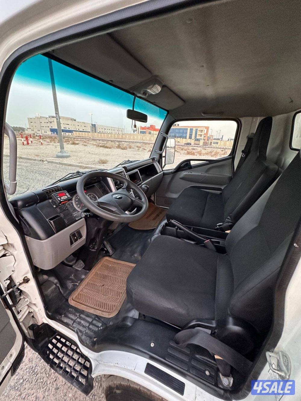 🚘 ميتسوبيشي - هاف لوري ثلاجه6