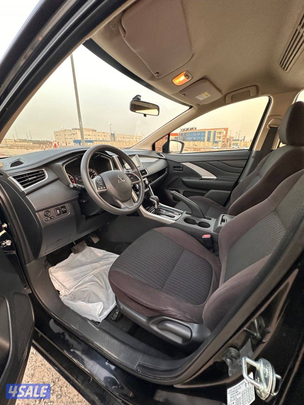 🚘 ميتسوبيشي - اكسباندر12