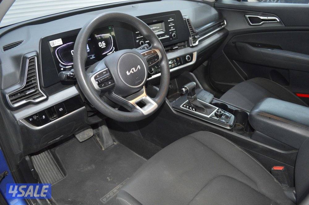 Kia Sportage 2023 – 2_0L Excellent Condition9