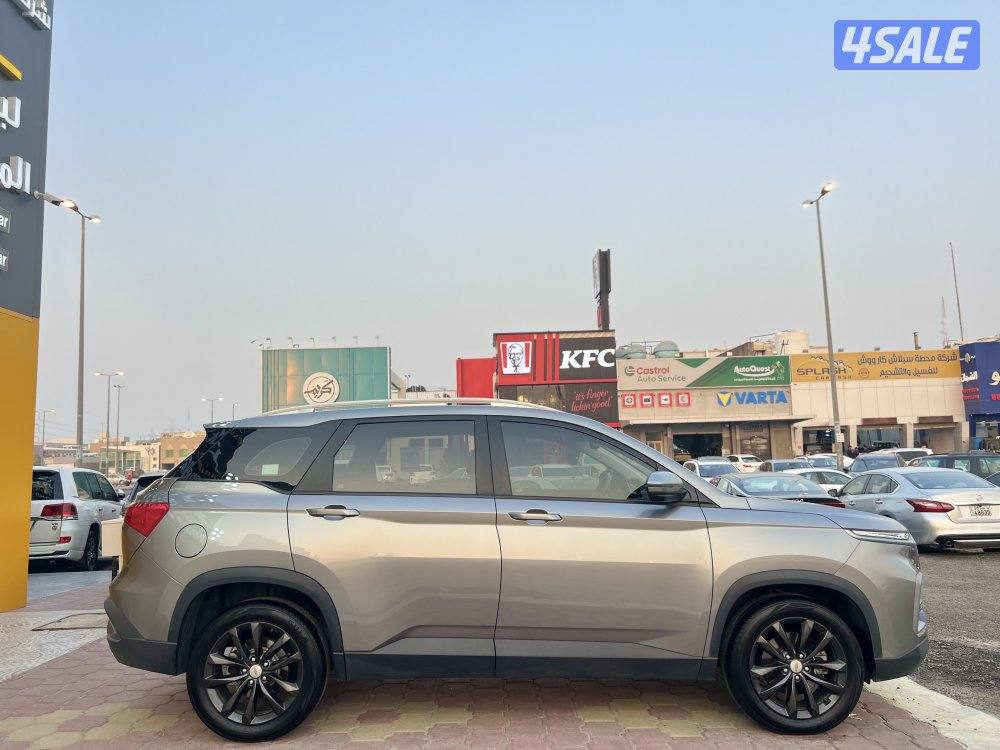 للبيع كابتفيا 2023 بالكفالة عداد 40 الف3