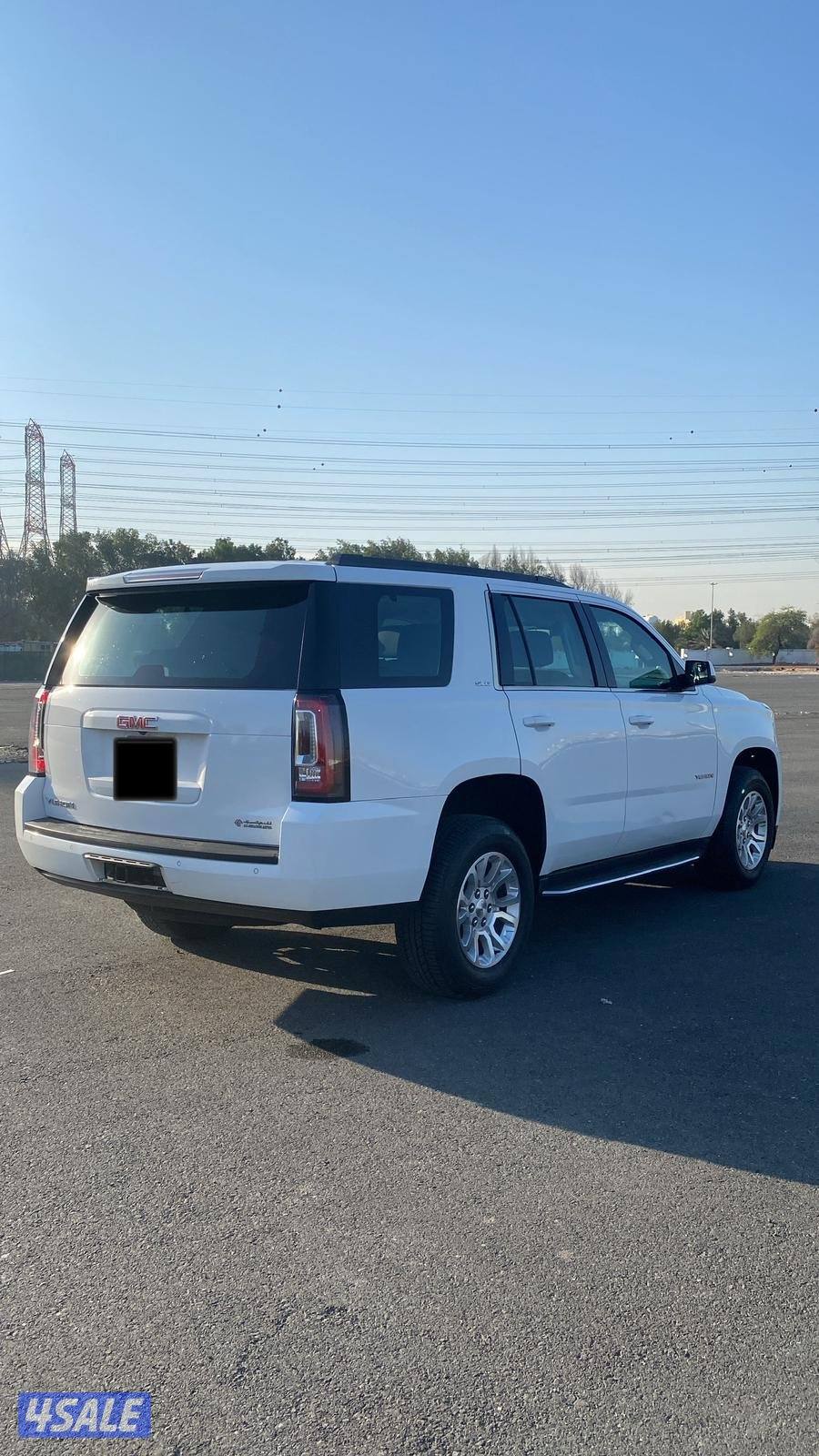 للبيع يوكن 2017 SLE دبل قير3