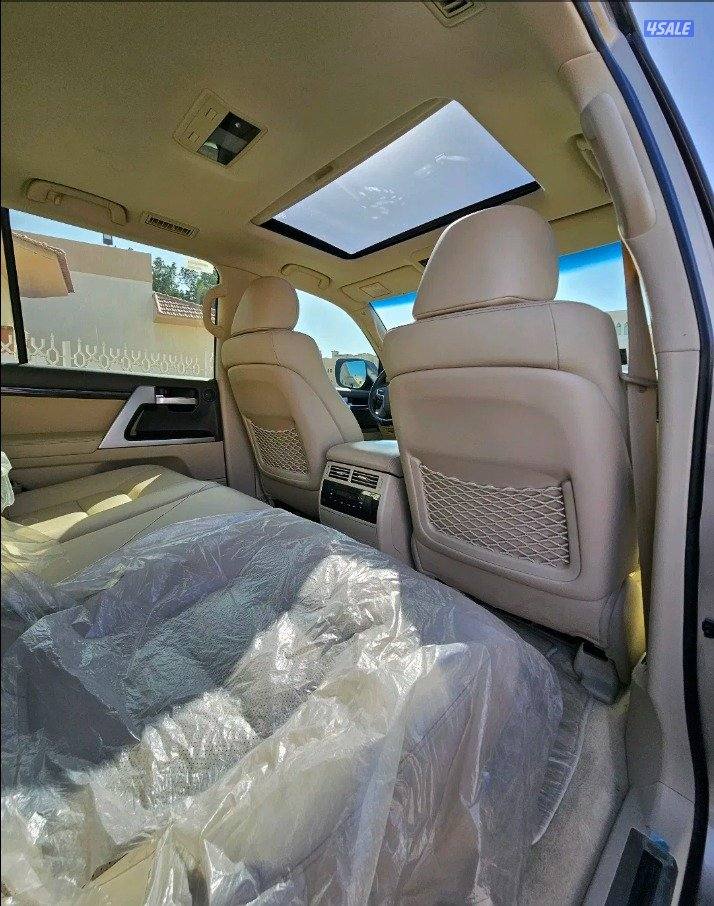 للبيع لاند كروزر VXR1