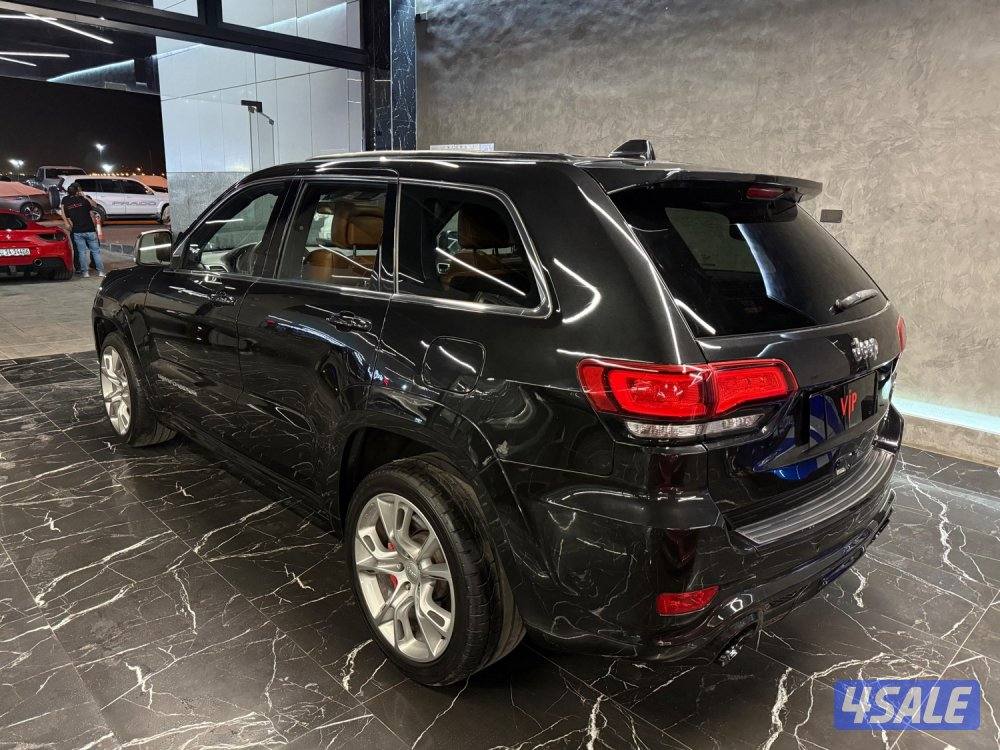 جراند شيروكي SRT 85