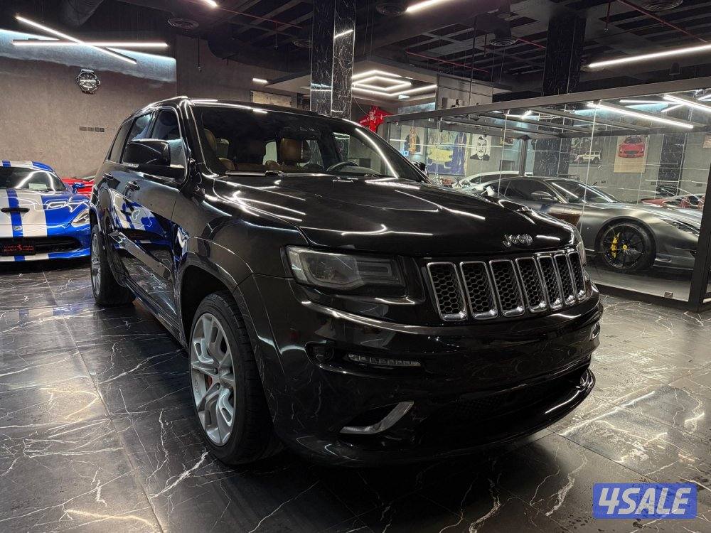 جراند شيروكي SRT 84