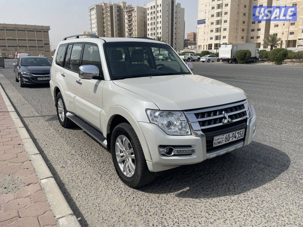 ميتسوبيشي باجيرو4