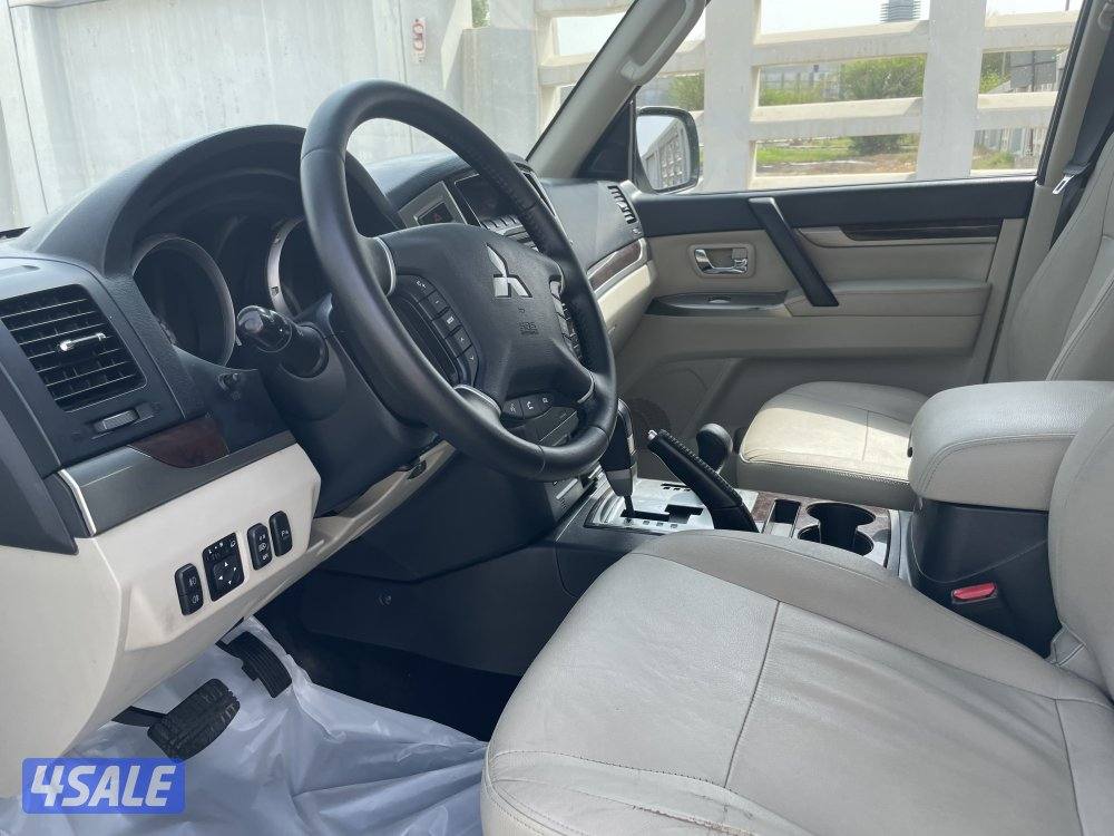 ميتسوبيشي باجيرو7