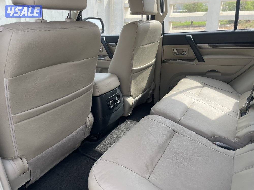 ميتسوبيشي باجيرو8