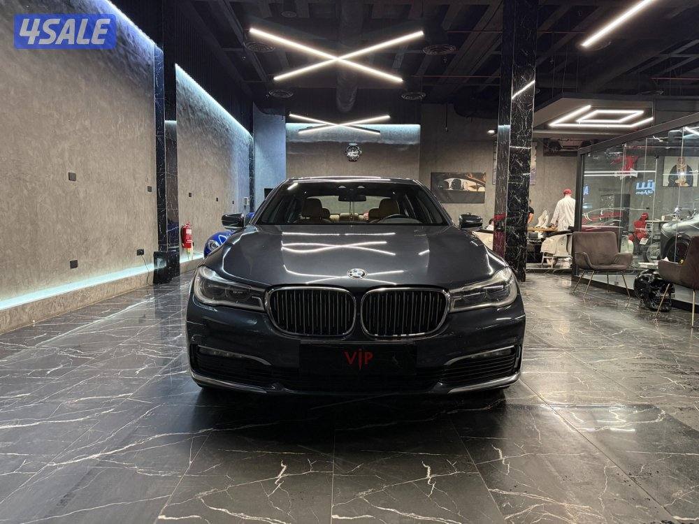 BMW 730 li3