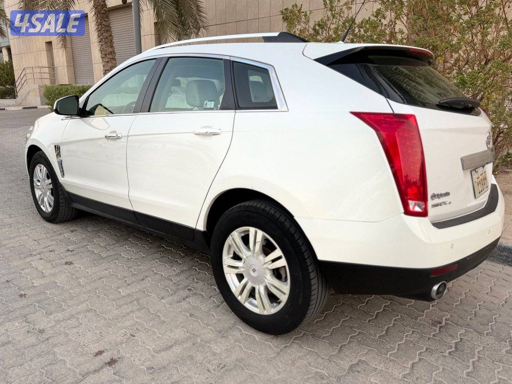 للبيع كاديلاك SRX43