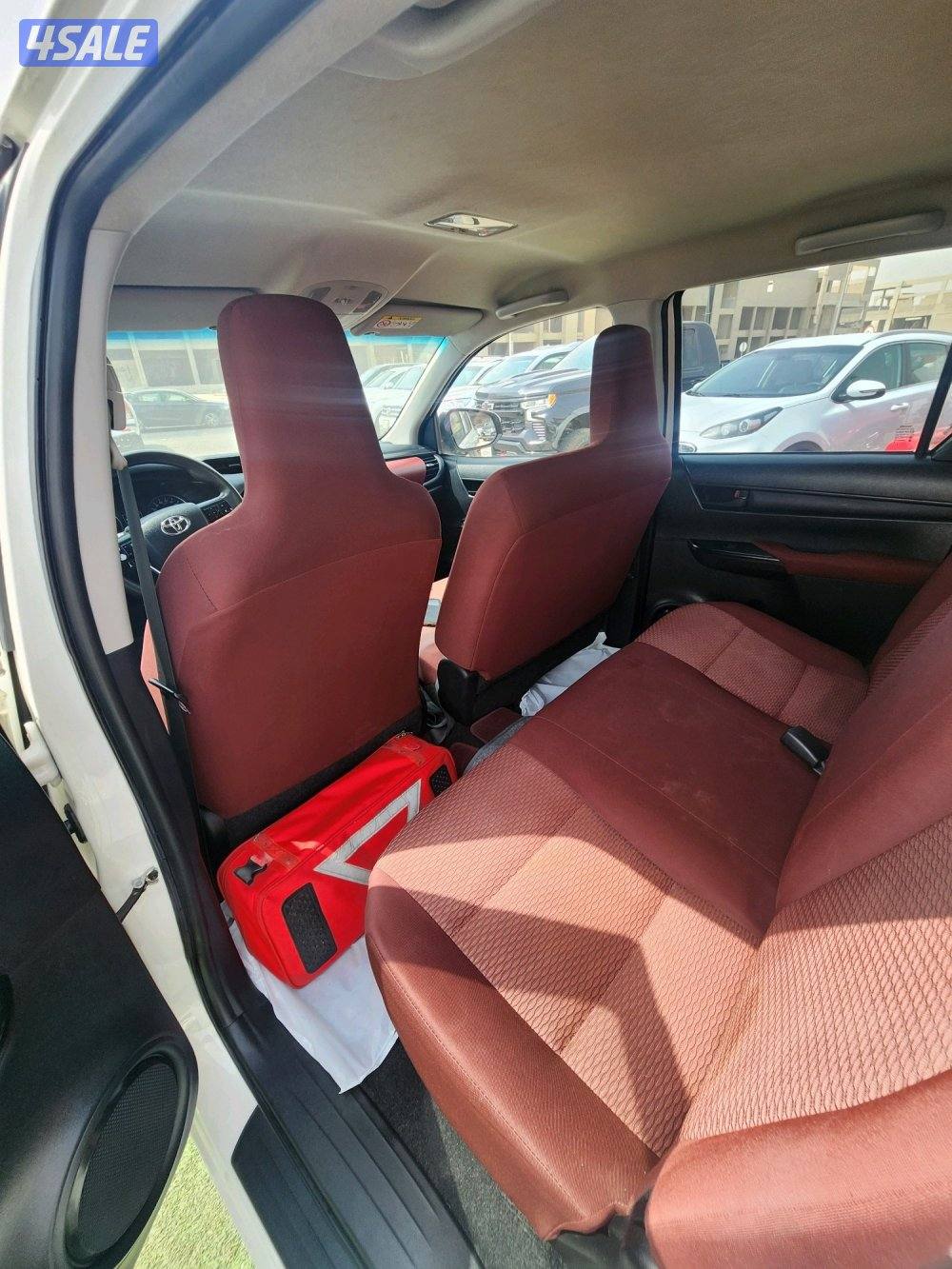 تويوتا هايلكس8