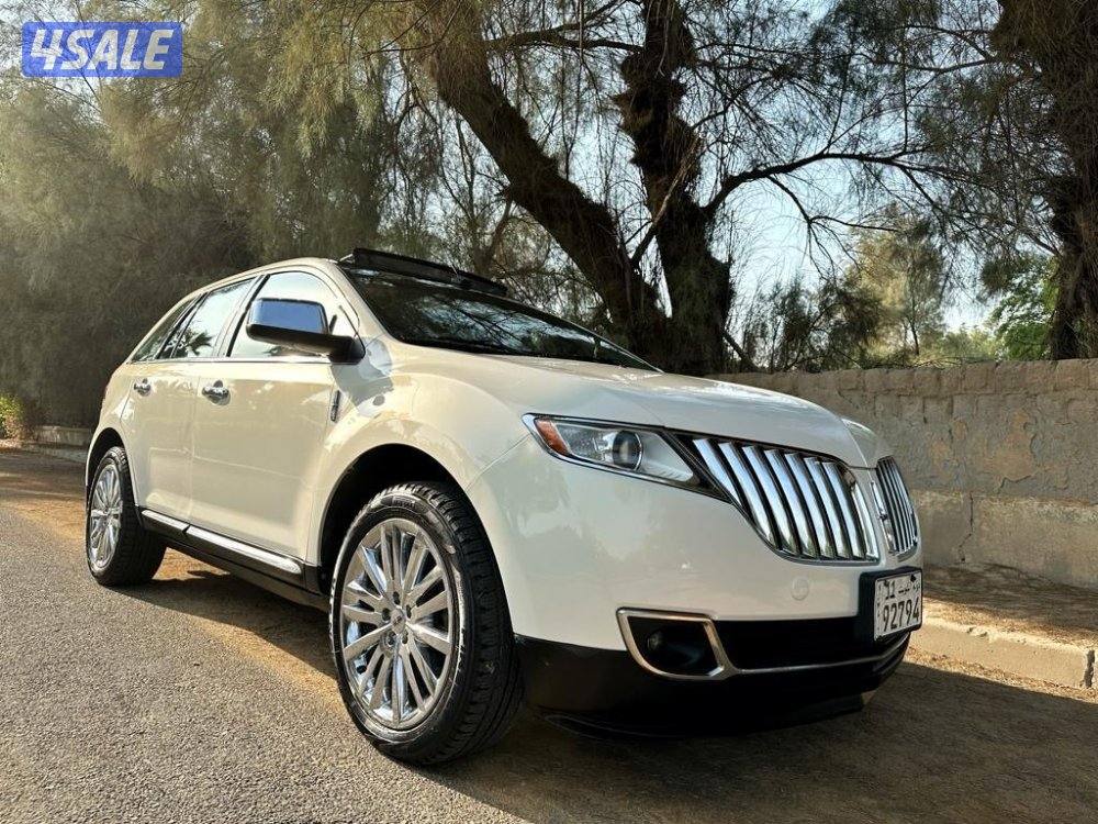 للبيع لنكولن MKX بحالة الوكالة0