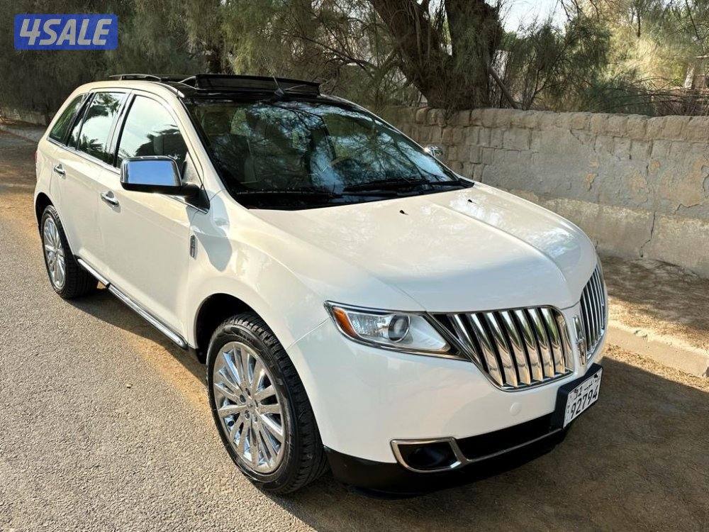 للبيع لنكولن MKX بحالة الوكالة1