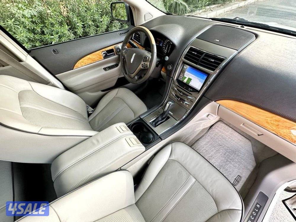 للبيع لنكولن MKX بحالة الوكالة10