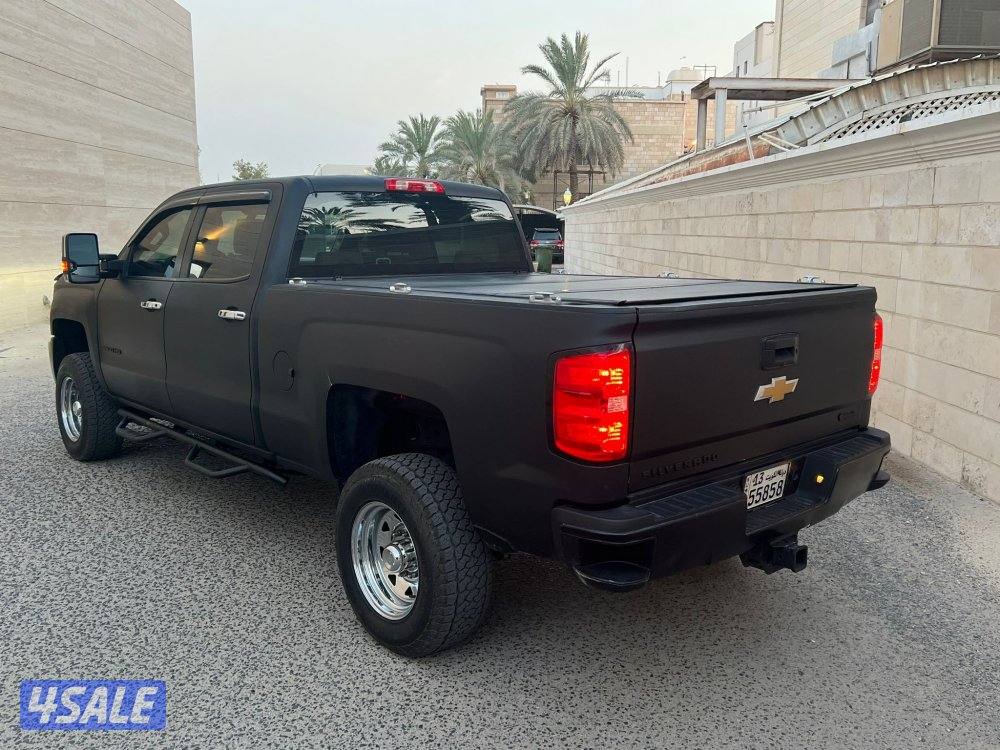 للبيع سلفرادو HD2500 مجهز كاااامل ماشاءالله2