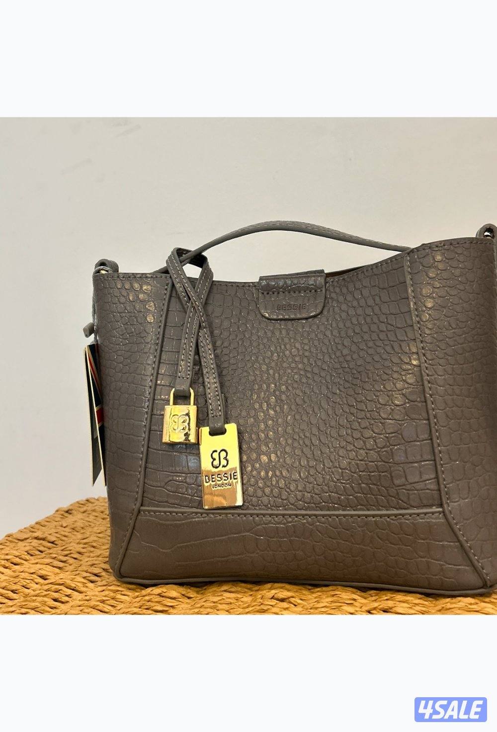 جنطة BESSIE LONDON0