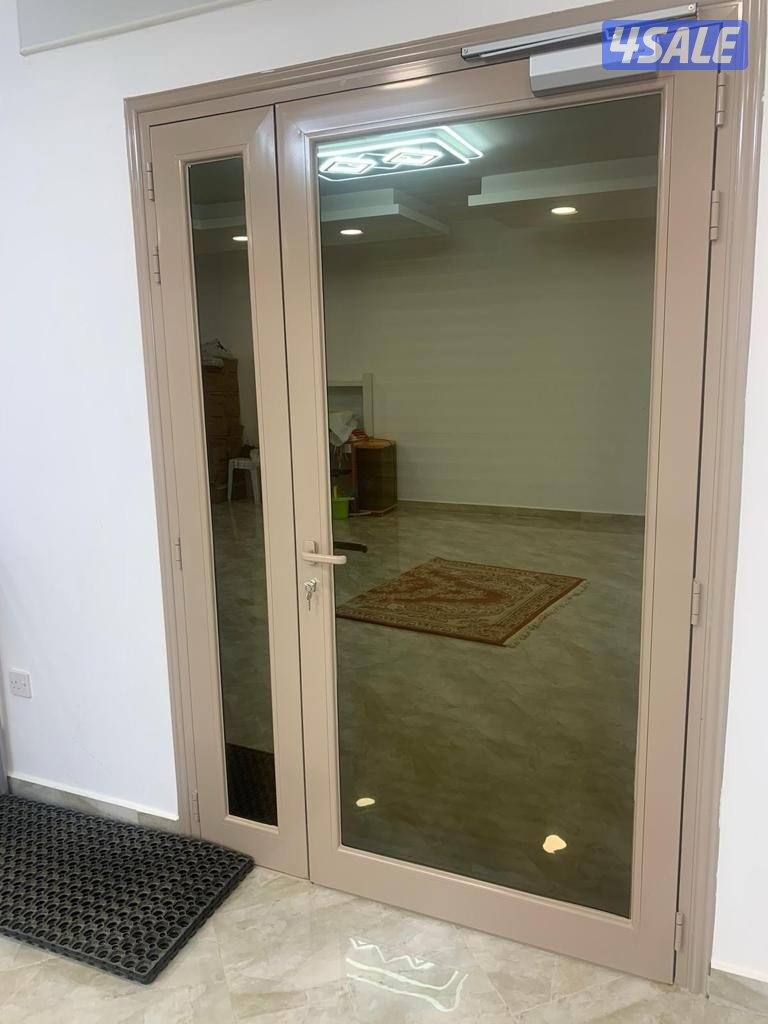 المونيوم بيبان شترات كهربائية او يدوى مطابخ جام سكيرت3