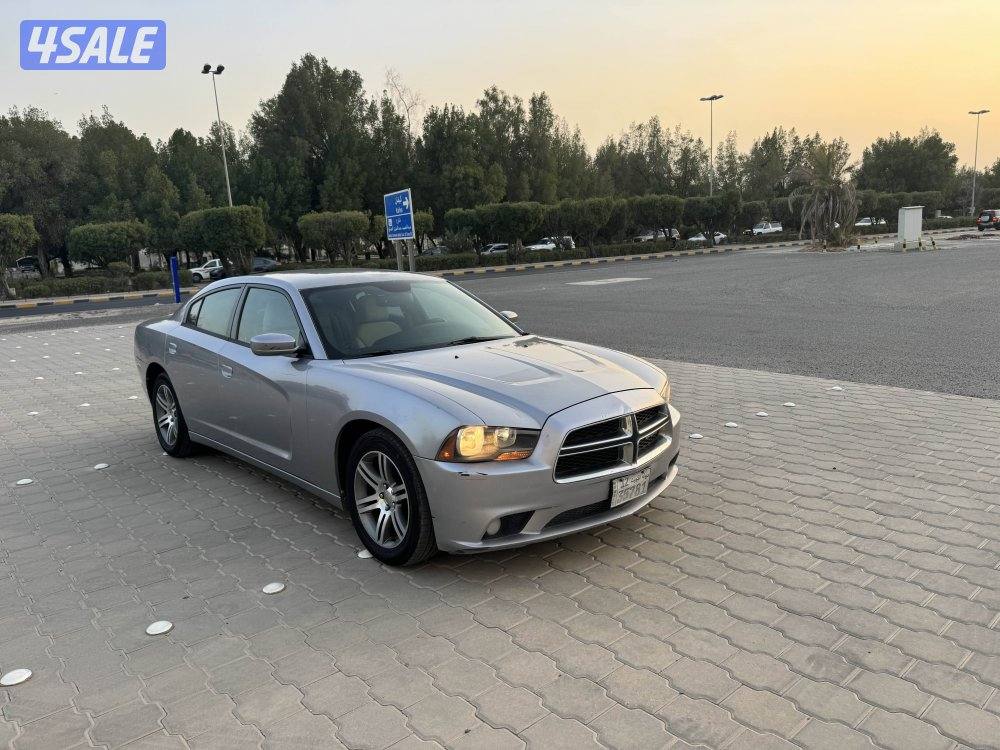 للبيع دودج شارجر موديل 2013 وراد الوكالة صبغ وكالة2