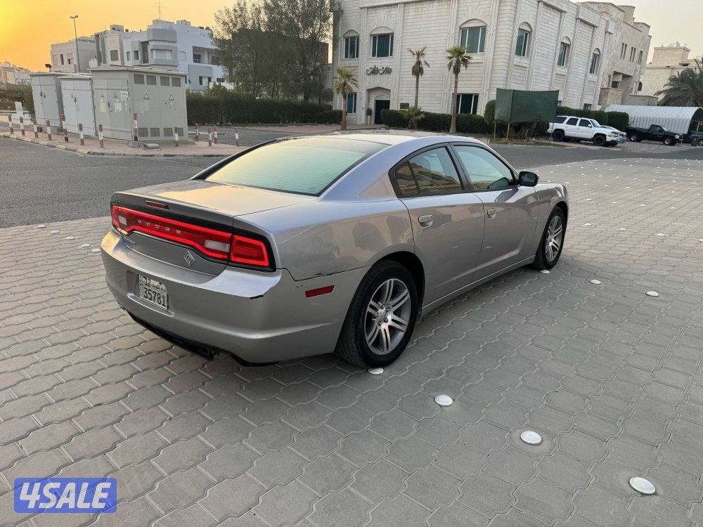 للبيع دودج شارجر موديل 2013 وراد الوكالة صبغ وكالة4