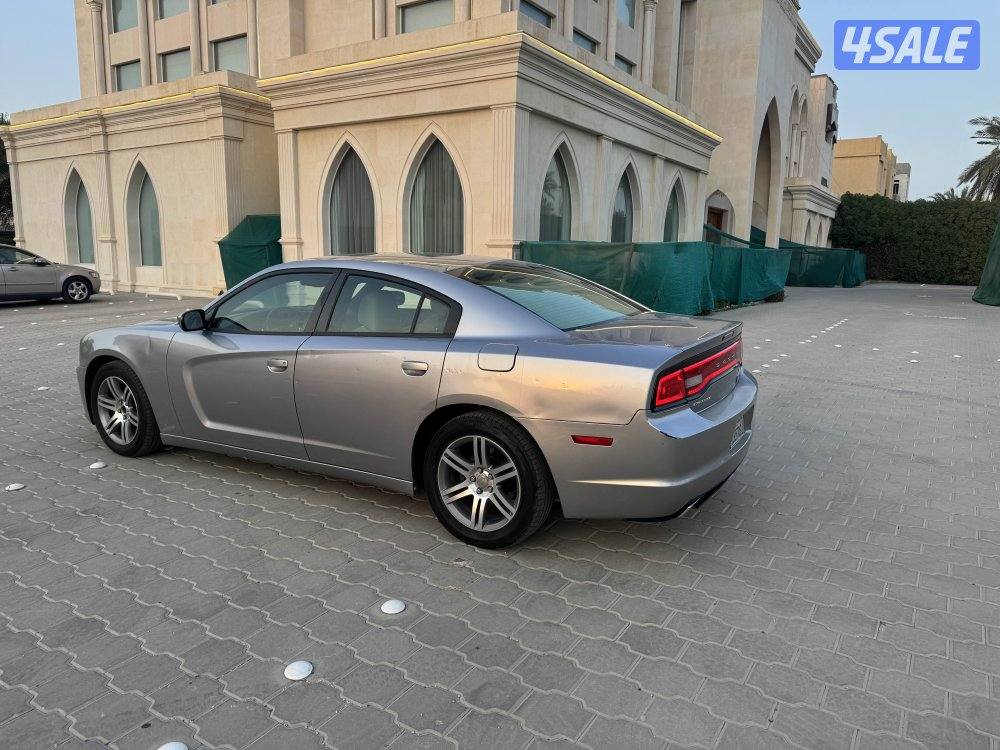 للبيع دودج شارجر موديل 2013 وراد الوكالة صبغ وكالة5