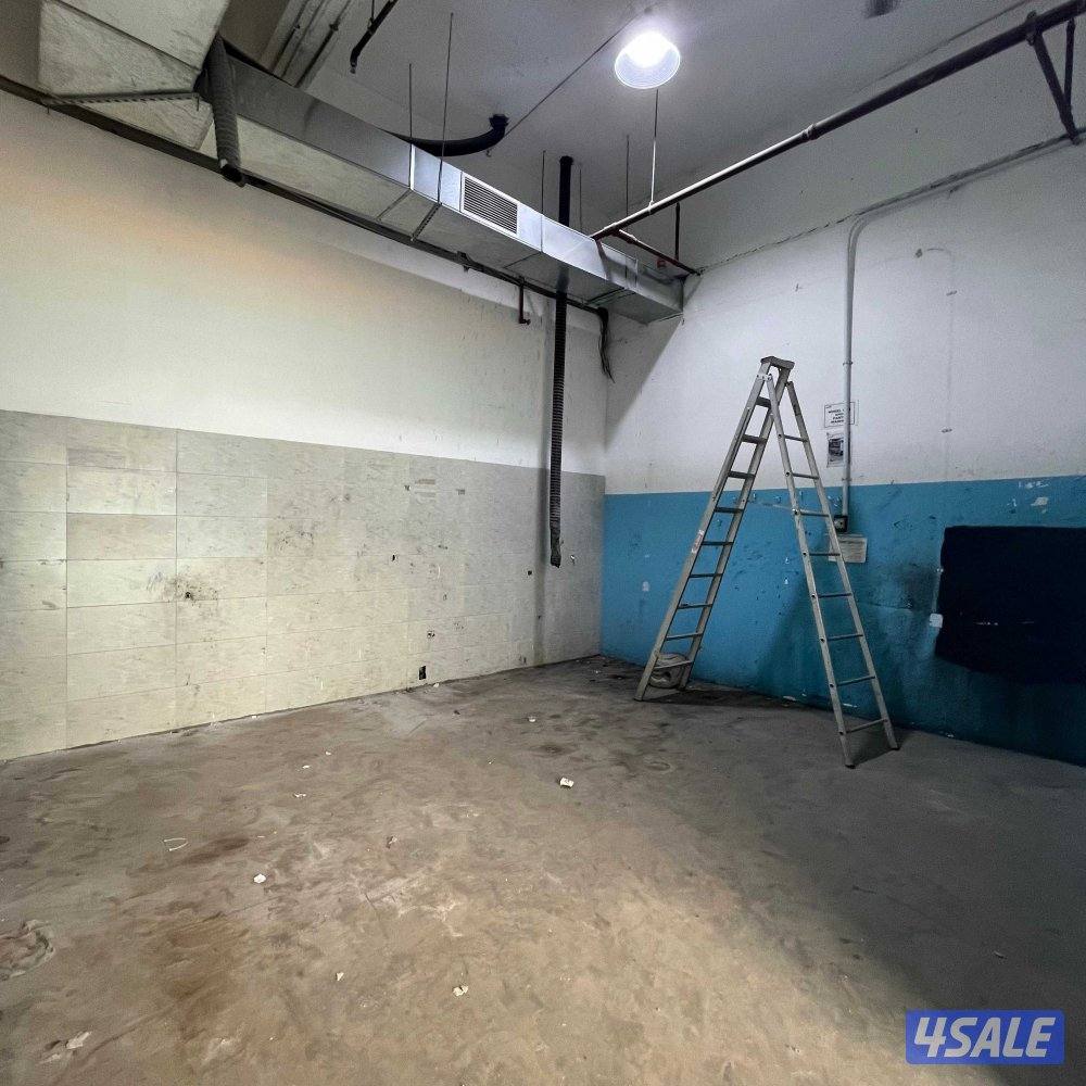 كراج تجاري للإيجار في الري5