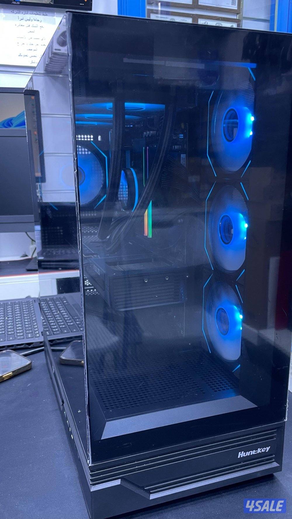 للبيع بي سي CORE i7-14700/RTX 5070/RAM 32GB/SSD 2TB4