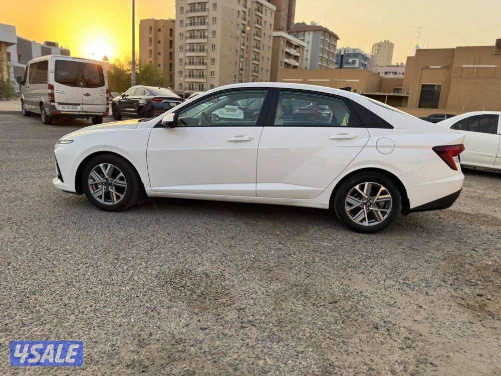 اكسنت 2024 فل ابشن سيرفيس منتظم 1500cc السياره تحت الكفاله شرط الفحص9