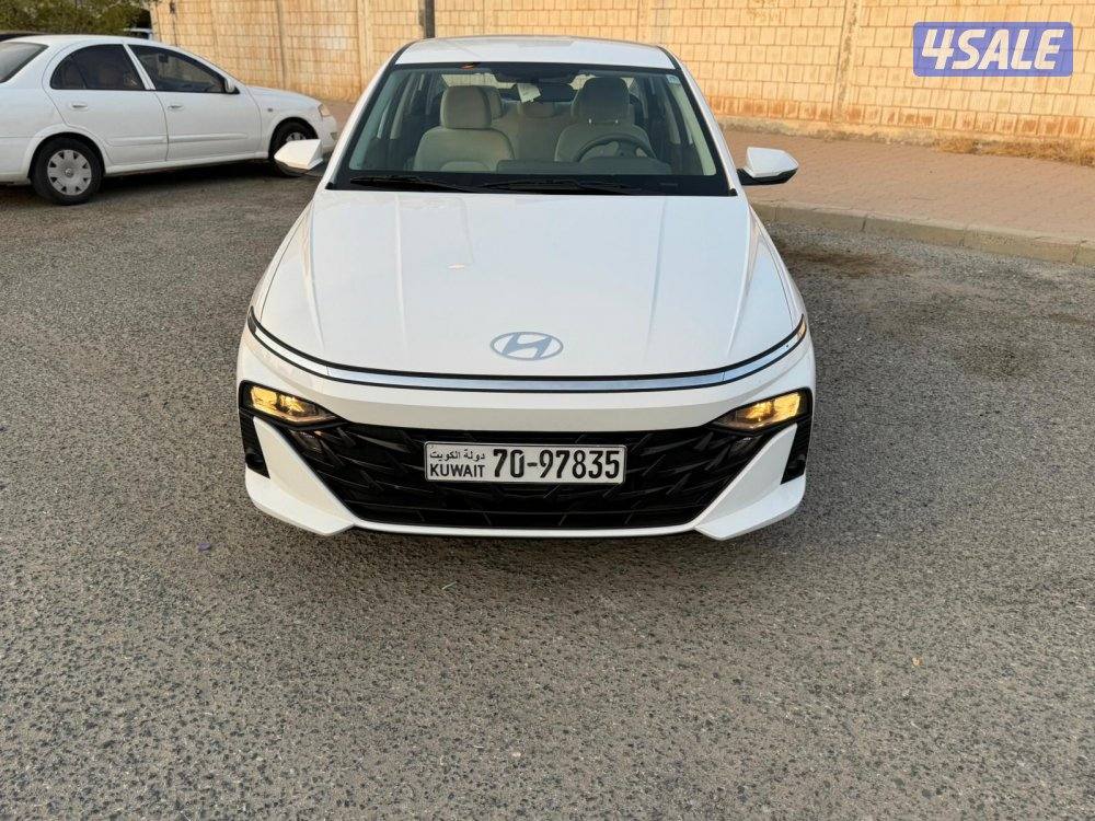 اكسنت 2024 فل ابشن سيرفيس منتظم 1500cc السياره تحت الكفاله شرط الفحص12