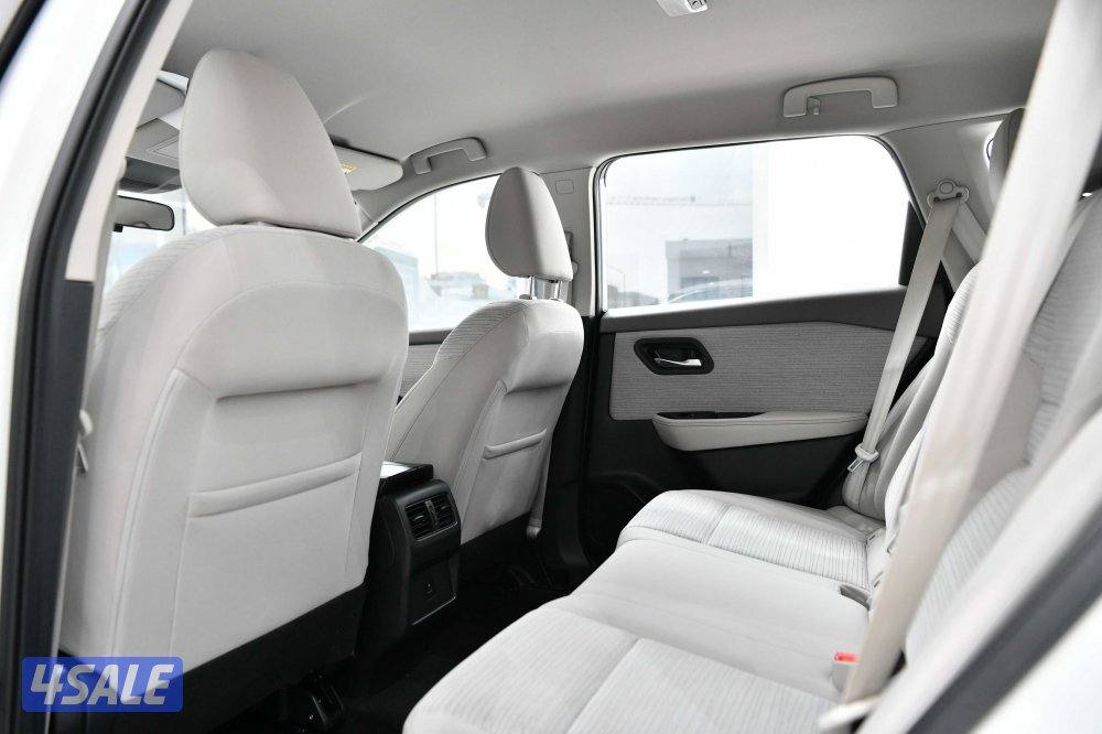 نيسان اكس تريل4