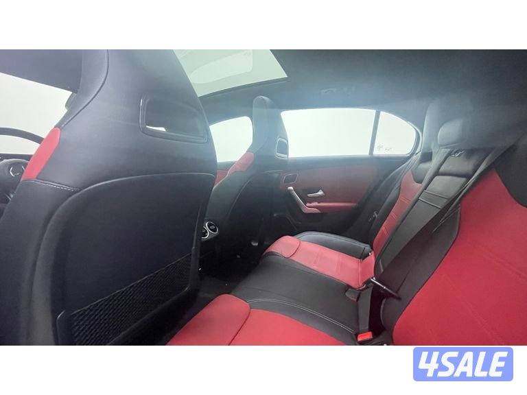 Mercedes-Benz A-Class13